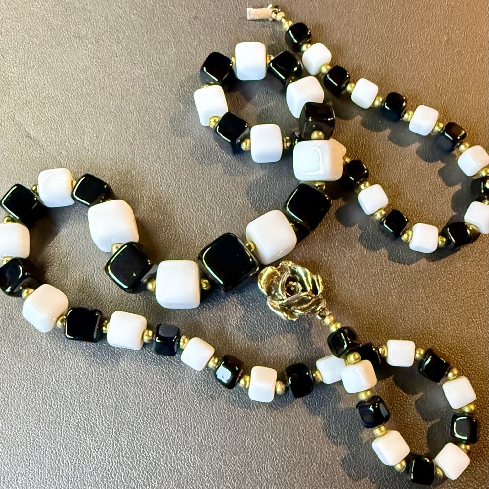 vtg Czech Glass Necklace